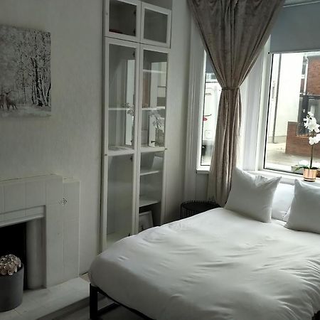 Aunty Katie'S House, Ni Tourist Board Certified With Free Continental Breakfast Lejlighed Belfast Eksteriør billede