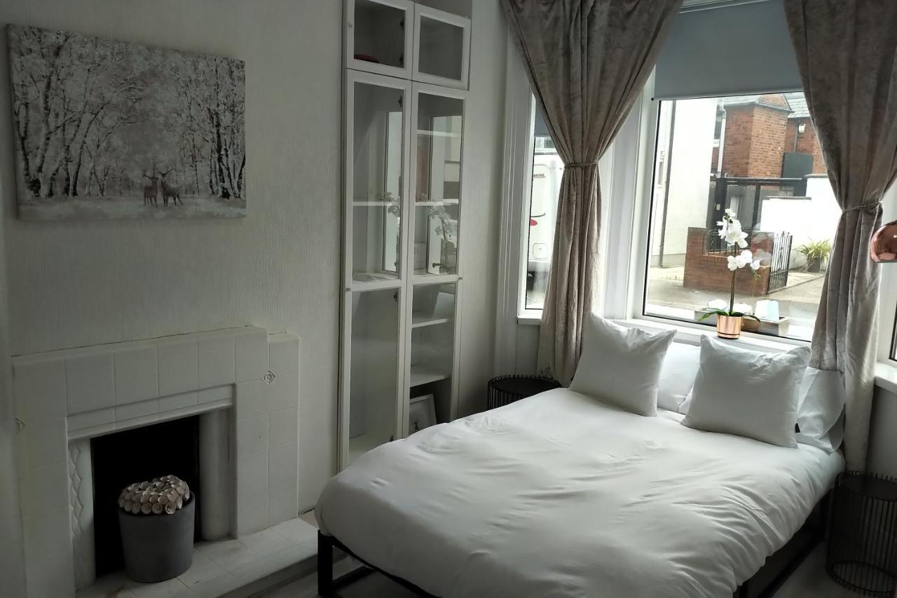 Aunty Katie'S House, Ni Tourist Board Certified With Free Continental Breakfast Lejlighed Belfast Eksteriør billede